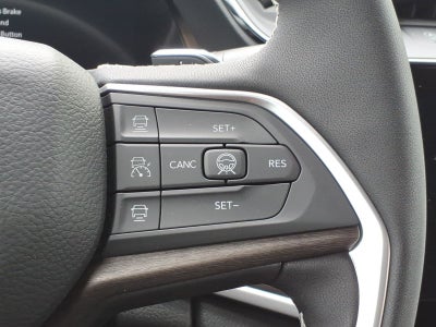 2026 Jeep Grand Cherokee Laredo Altitude
