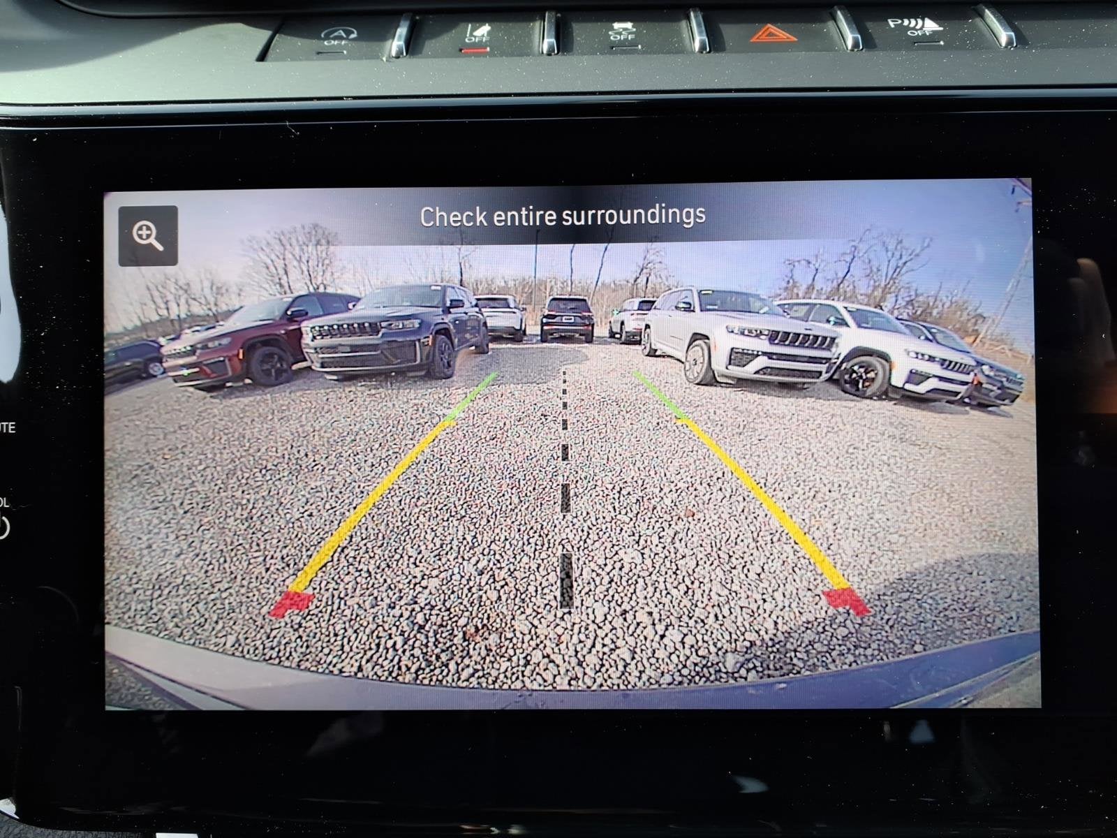 2026 Jeep Grand Cherokee Laredo Altitude