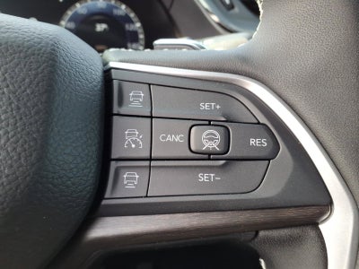 2026 Jeep Grand Cherokee Laredo Altitude