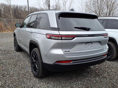 2026 Jeep Grand Cherokee Laredo Altitude