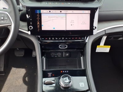 2026 Jeep Grand Cherokee Laredo Altitude