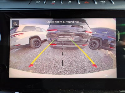 2026 Jeep Grand Cherokee Laredo Altitude