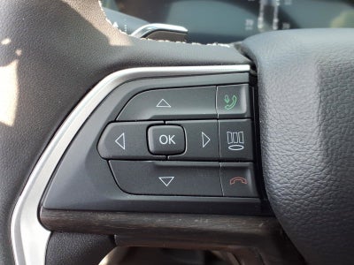 2026 Jeep Grand Cherokee Laredo Altitude