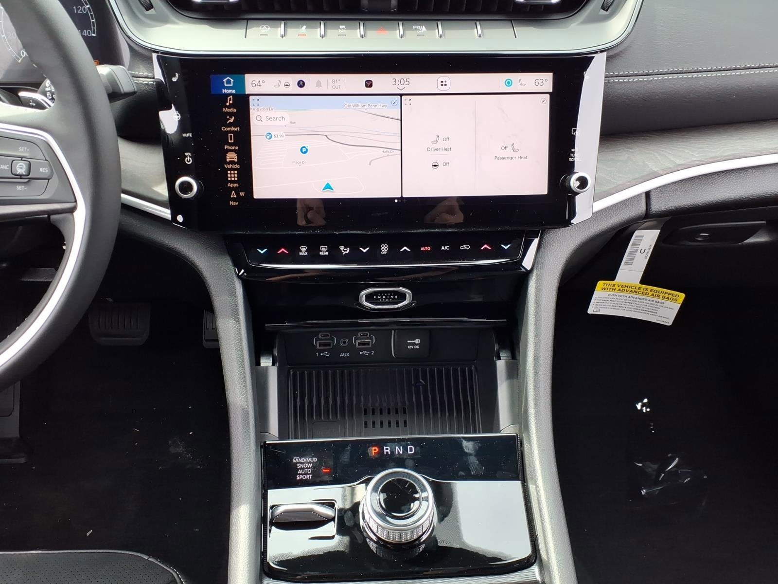 2026 Jeep Grand Cherokee Laredo Altitude