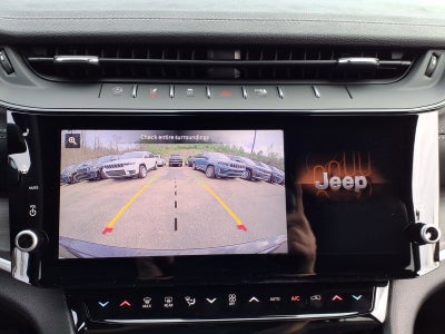 2026 Jeep Grand Cherokee Laredo Altitude