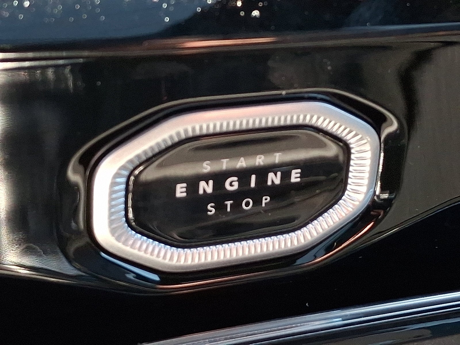 2026 Jeep Grand Cherokee 85th Anniversary Edition