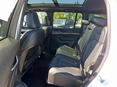 2026 Jeep Grand Cherokee 85th Anniversary Edition
