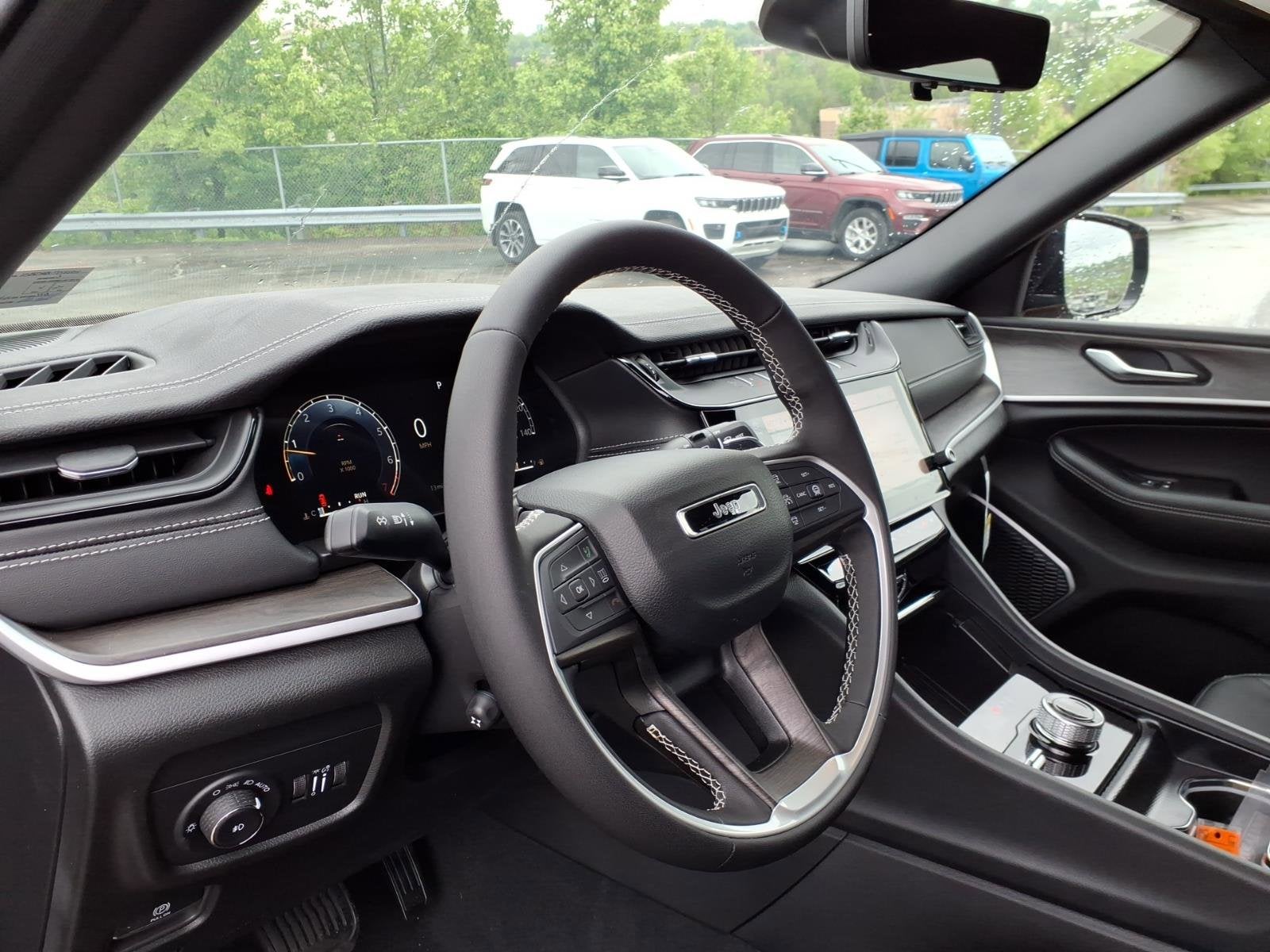 2026 Jeep Grand Cherokee Limited Reserve