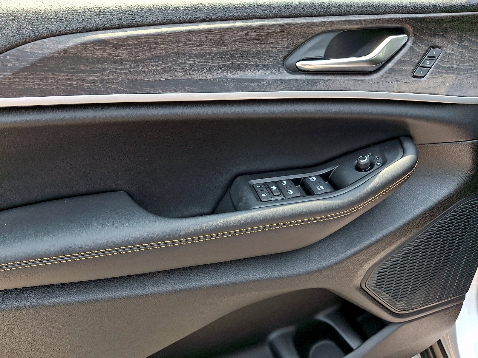 2026 Jeep Grand Cherokee 85th Anniversary Edition
