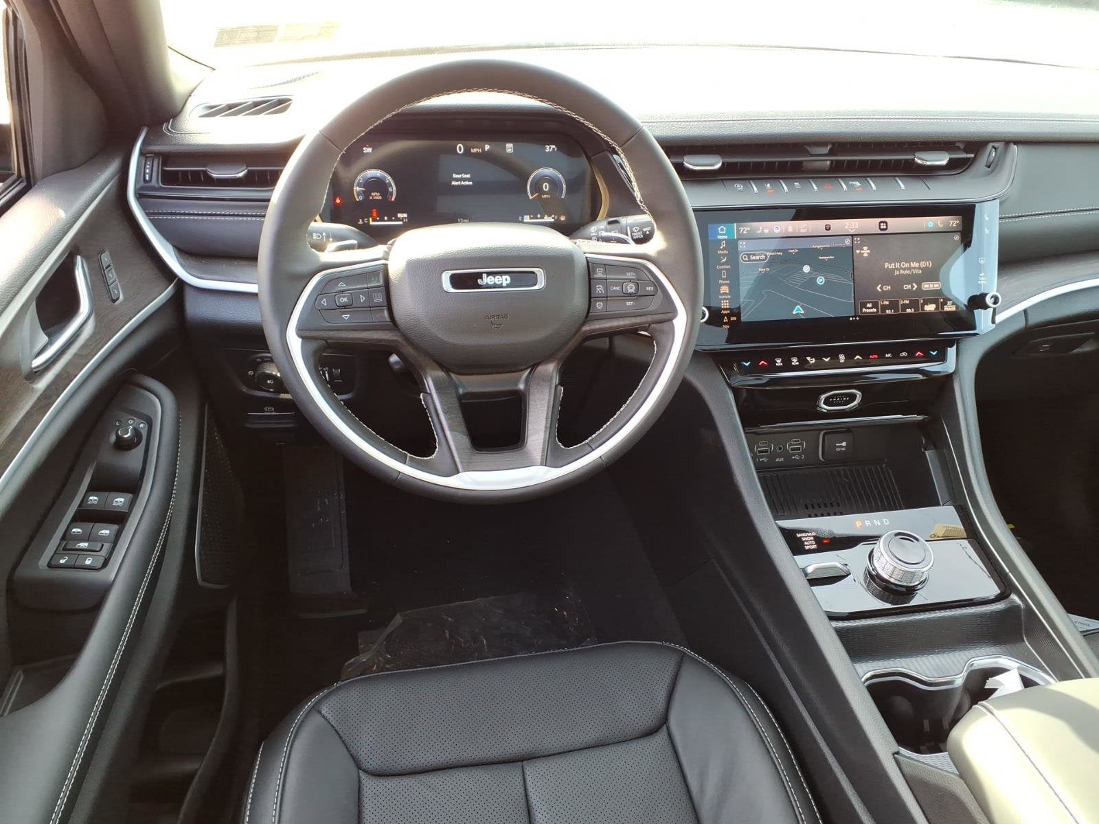 2026 Jeep Grand Cherokee Limited Reserve