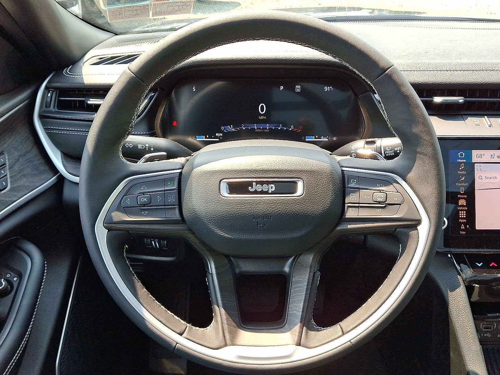 2026 Jeep Grand Cherokee Limited Reserve