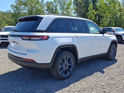 2026 Jeep Grand Cherokee 85th Anniversary Edition