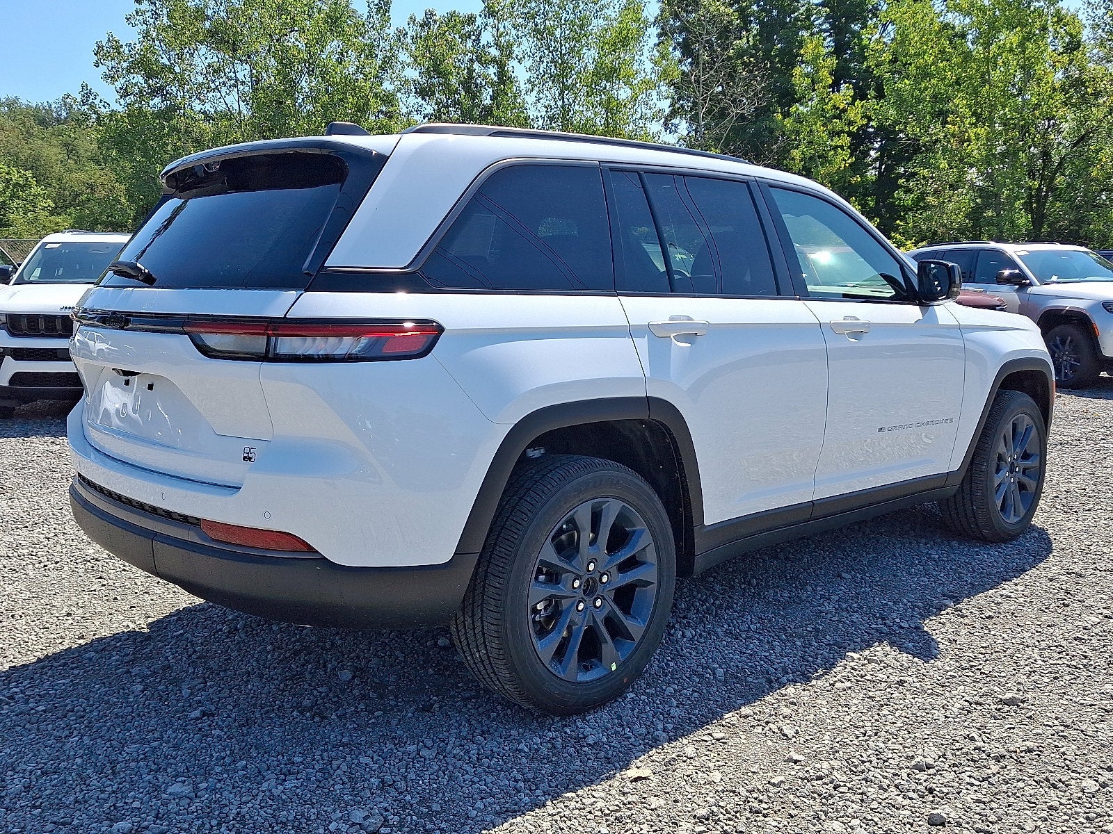 2026 Jeep Grand Cherokee 85th Anniversary Edition