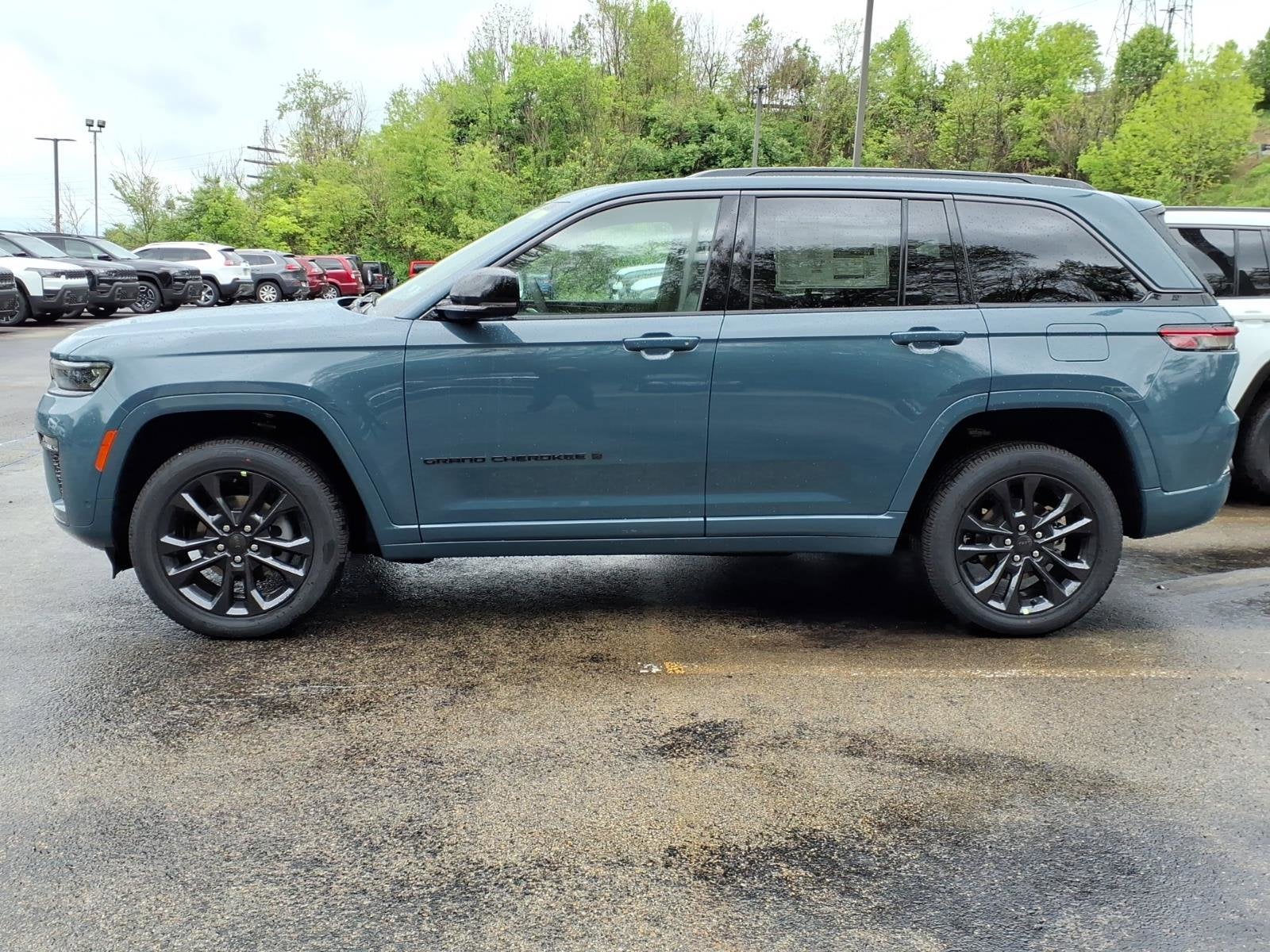 2026 Jeep Grand Cherokee Limited Reserve