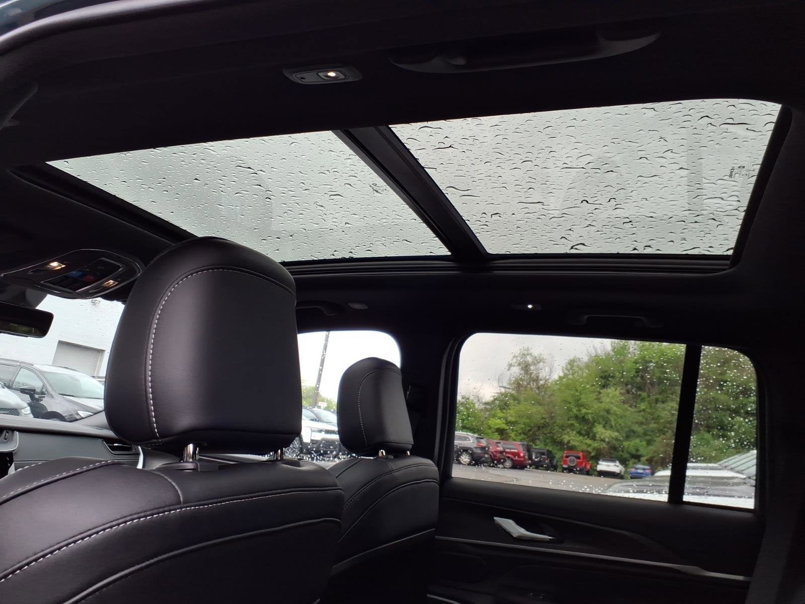2026 Jeep Grand Cherokee Limited Reserve