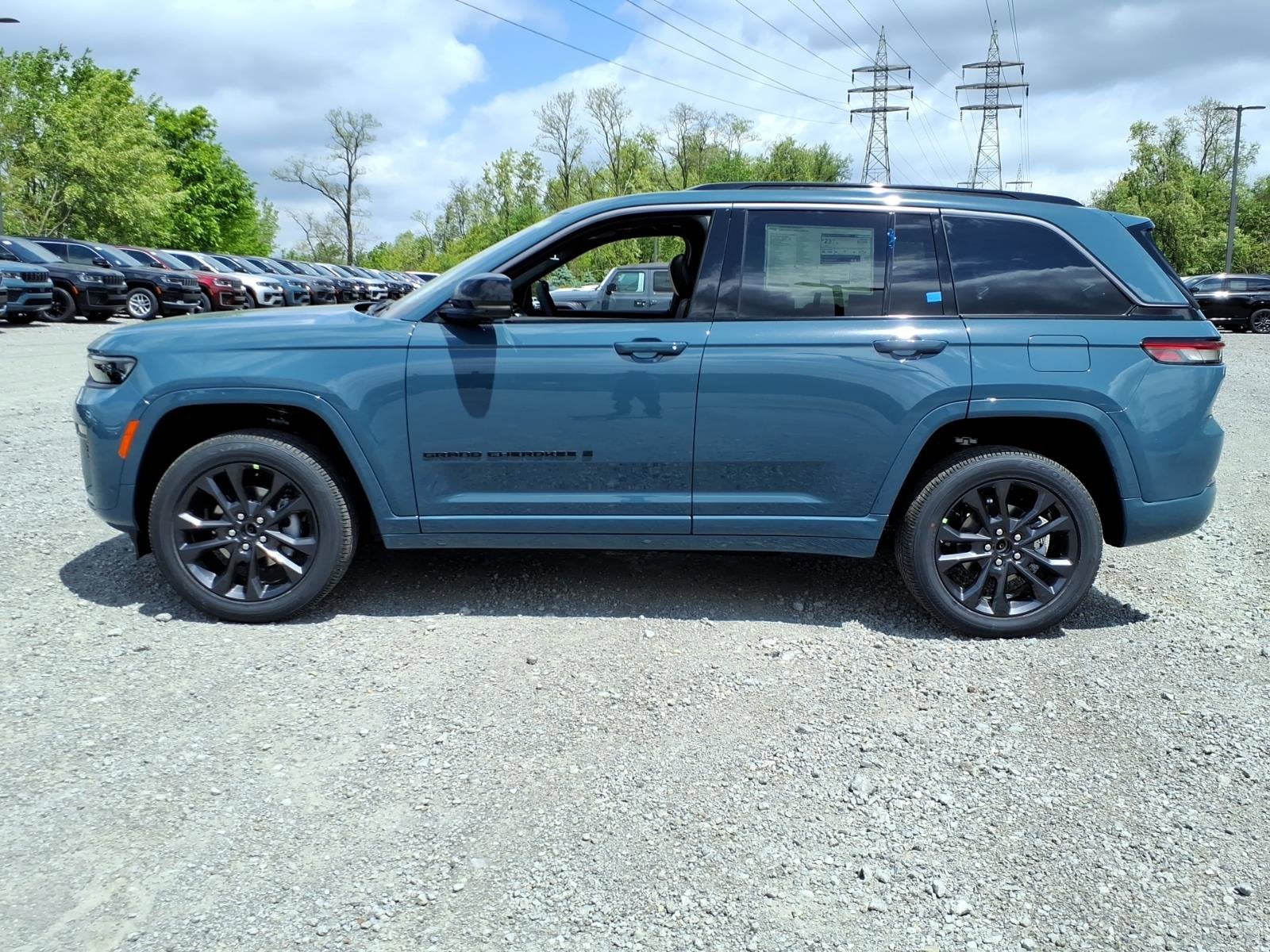 2026 Jeep Grand Cherokee Limited Reserve