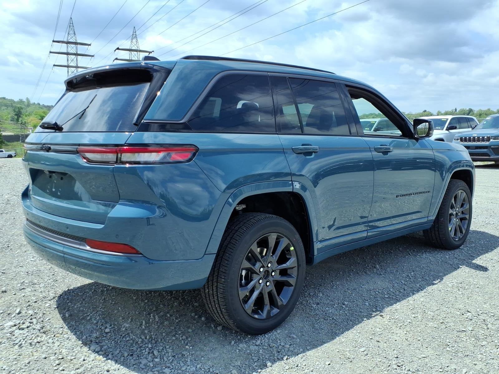 2026 Jeep Grand Cherokee Limited Reserve