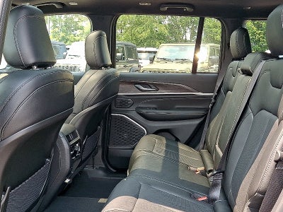 2026 Jeep Grand Cherokee Limited Reserve