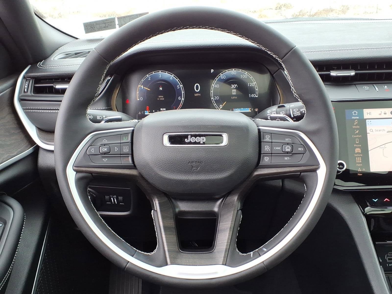 2026 Jeep Grand Cherokee Limited Reserve