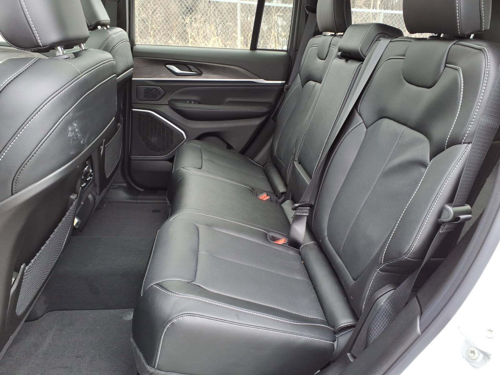 2026 Jeep Grand Cherokee Limited Reserve