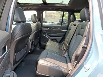 2026 Jeep Grand Cherokee Limited Reserve