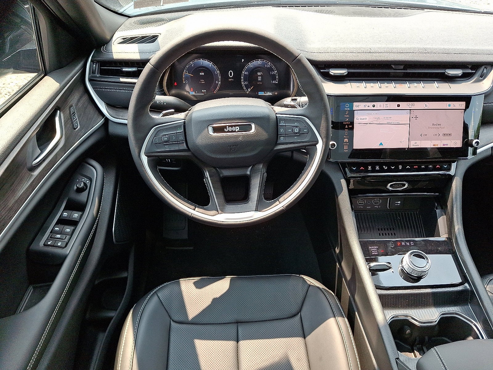 2026 Jeep Grand Cherokee Limited Reserve