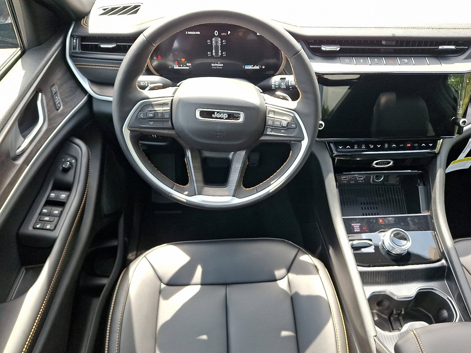 2026 Jeep Grand Cherokee 85th Anniversary Edition