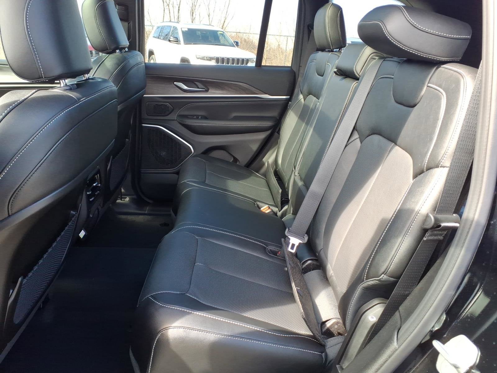 2026 Jeep Grand Cherokee Limited Reserve