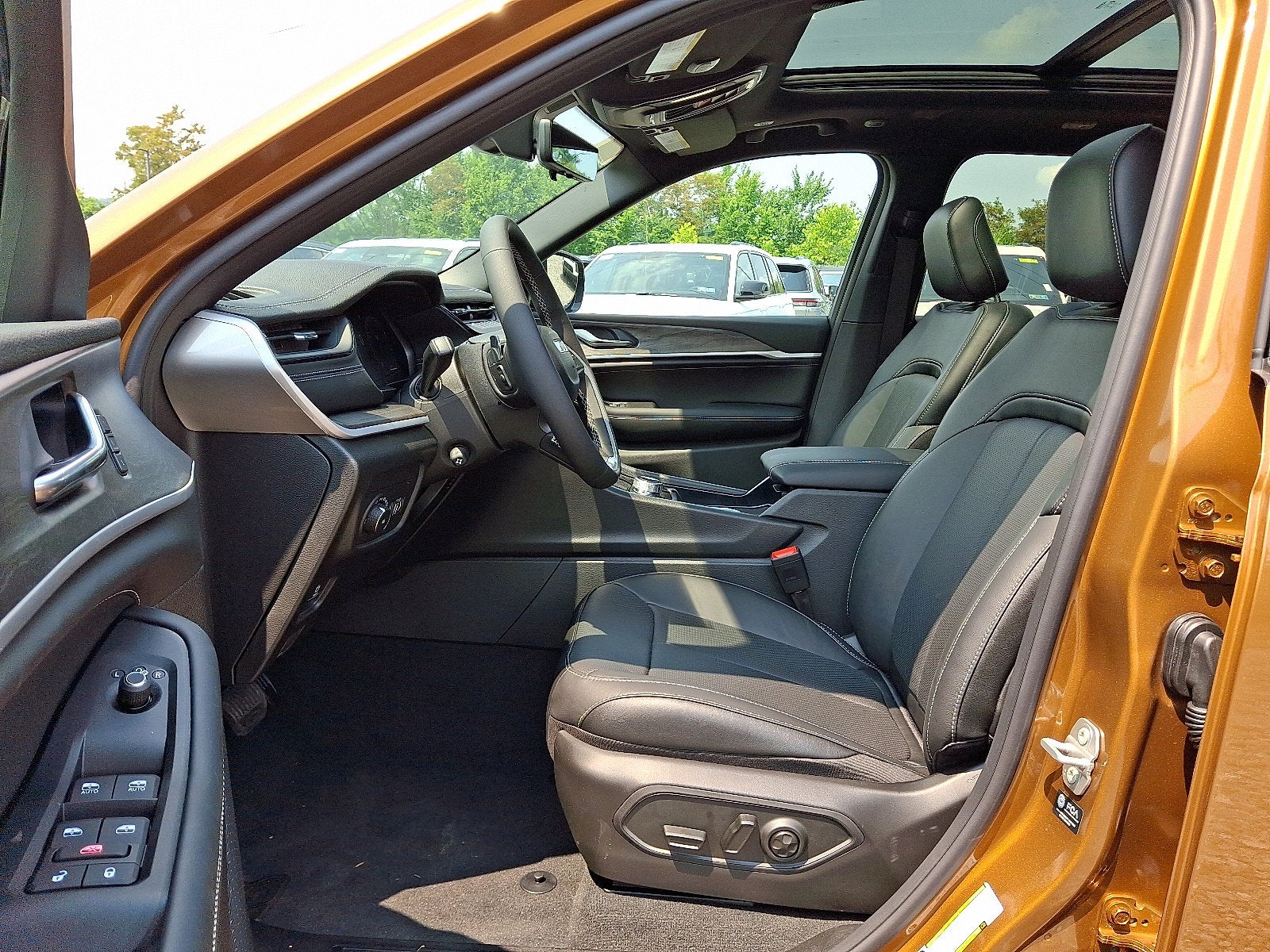 2026 Jeep Grand Cherokee Limited Reserve