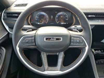 2026 Jeep Grand Cherokee 85th Anniversary Edition