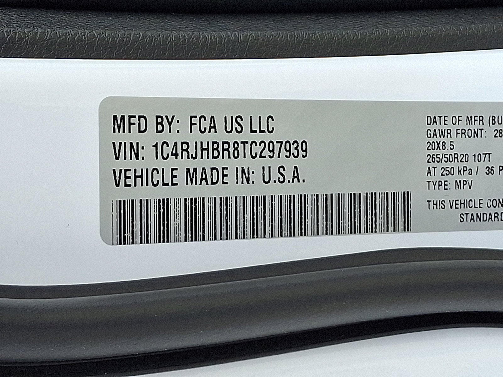 2026 Jeep Grand Cherokee 85th Anniversary Edition