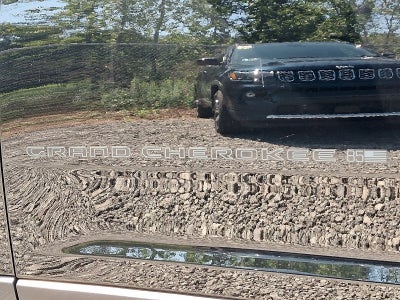 2026 Jeep Grand Cherokee 85th Anniversary Edition