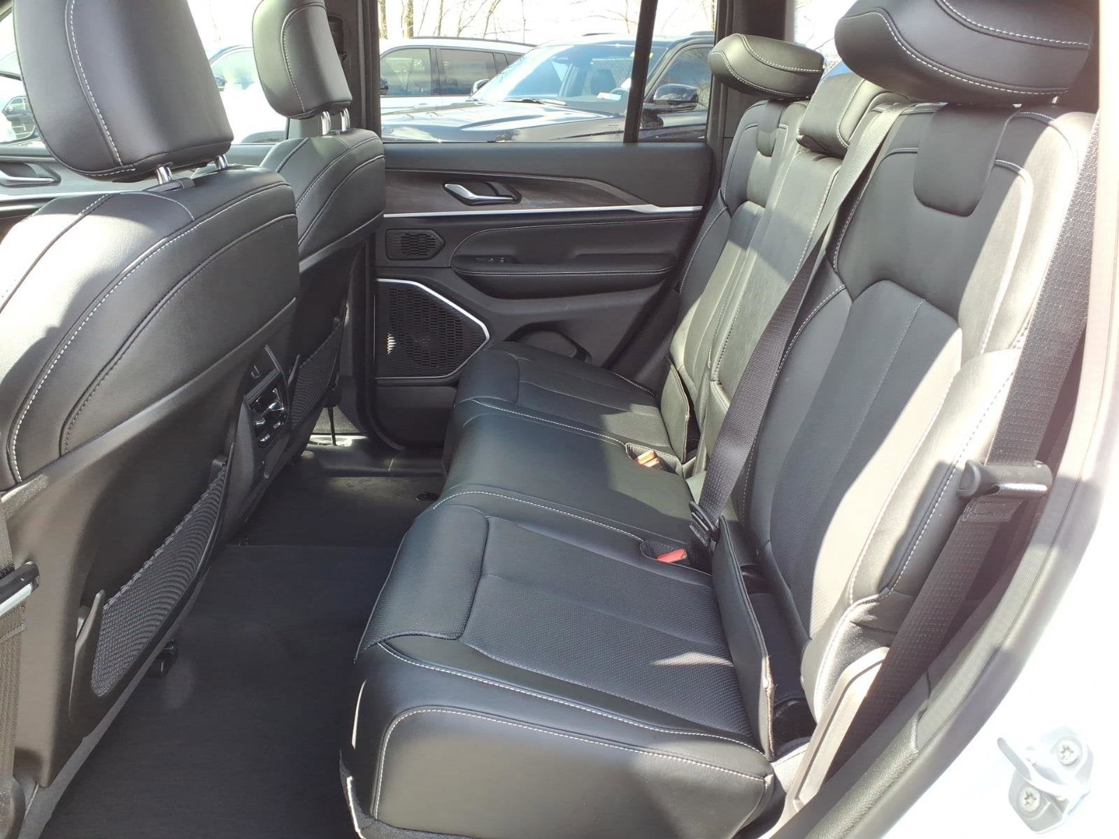 2026 Jeep Grand Cherokee Limited Reserve