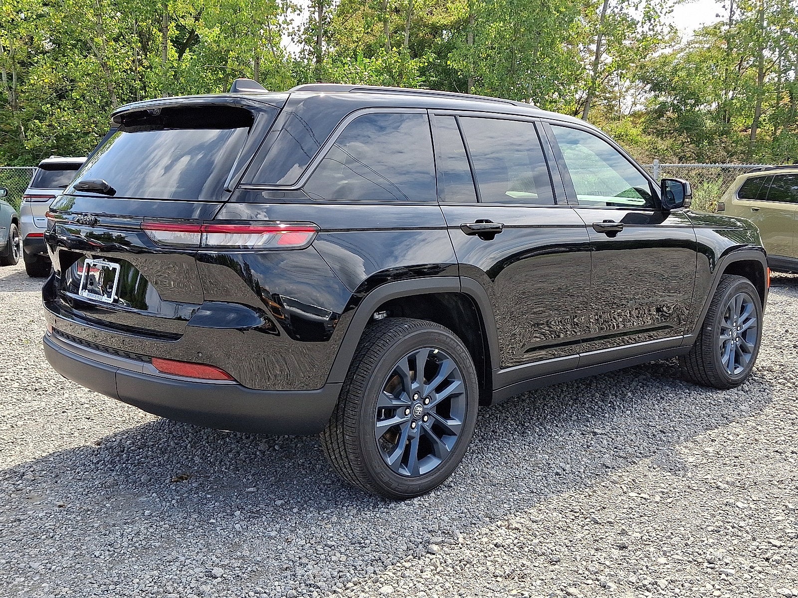 2026 Jeep Grand Cherokee 85th Anniversary Edition