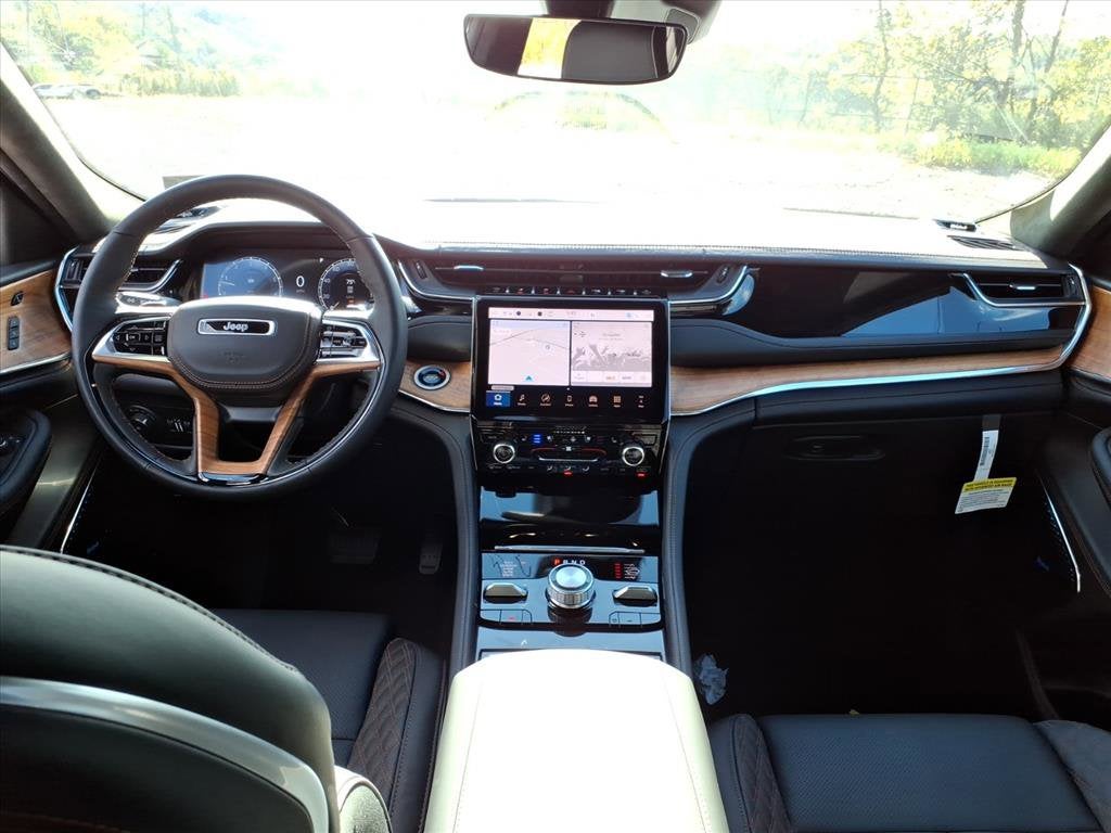 2025 Jeep Grand Cherokee Summit Reserve