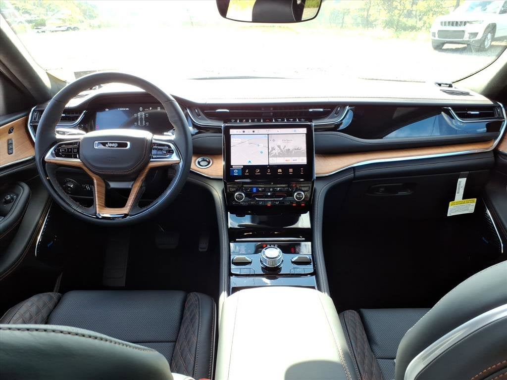 2025 Jeep Grand Cherokee Summit Reserve