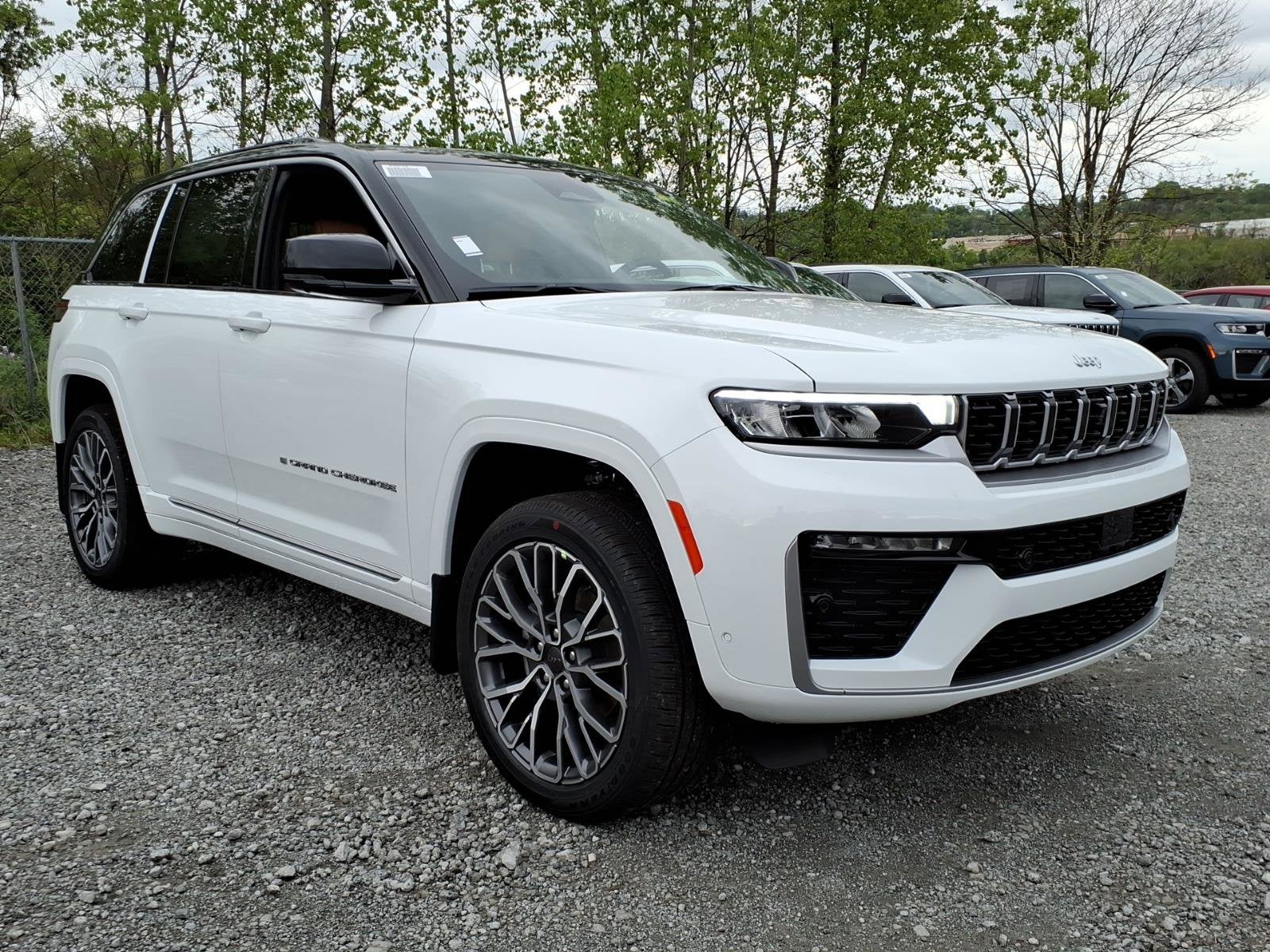 2026 Jeep Grand Cherokee Summit