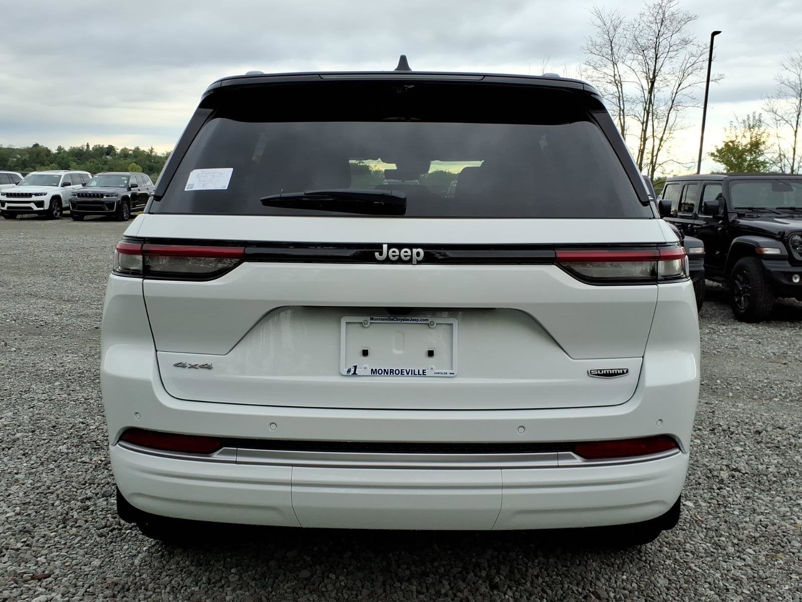 2026 Jeep Grand Cherokee Summit