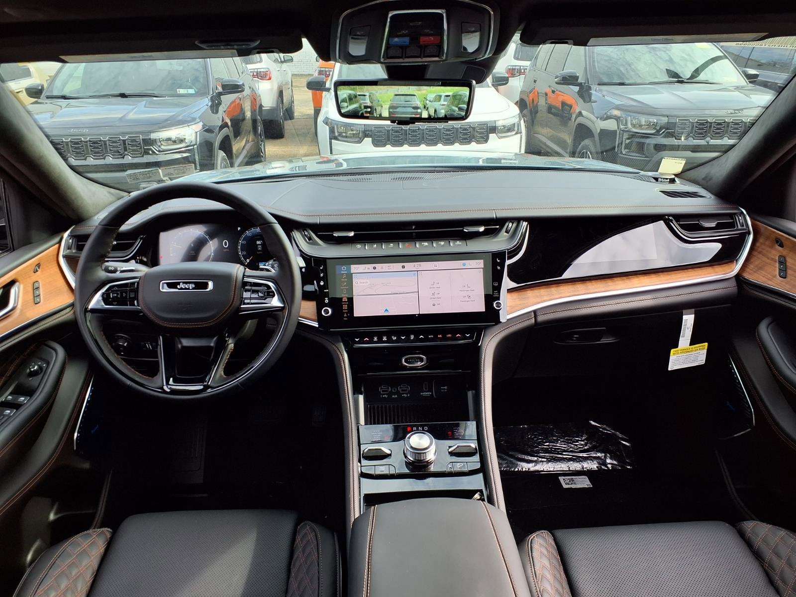 2026 Jeep Grand Cherokee Summit