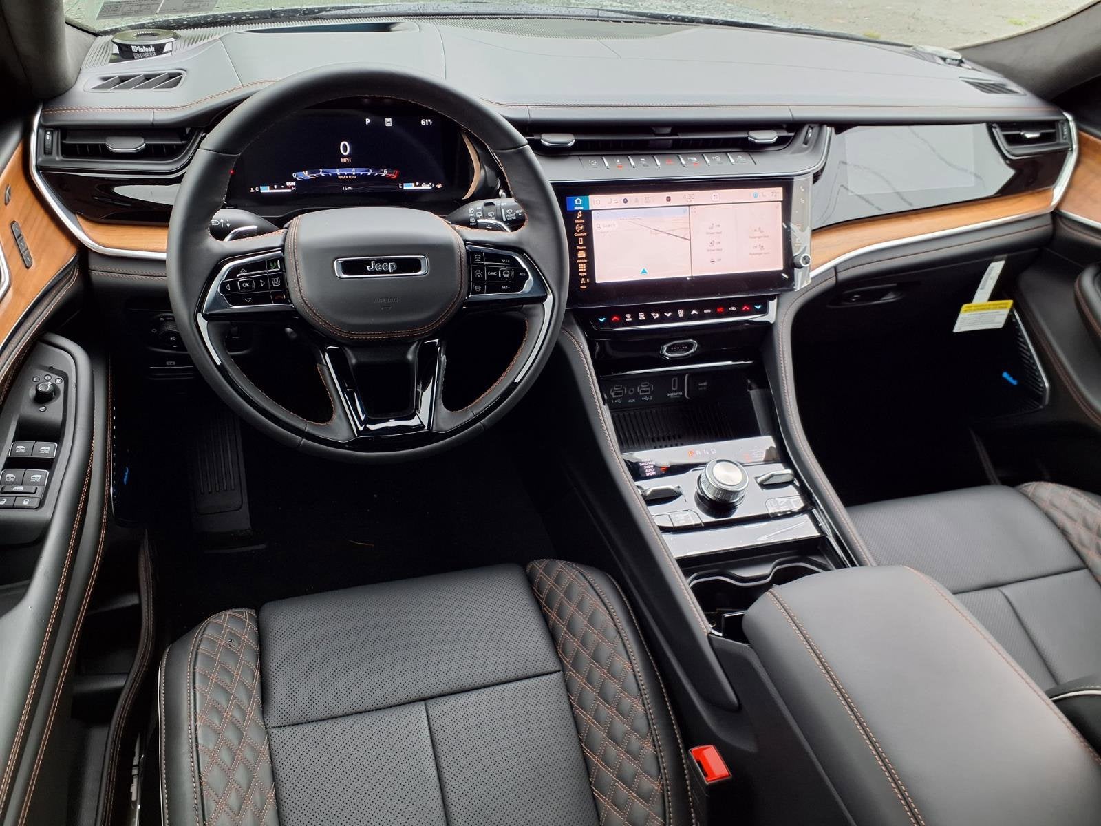 2026 Jeep Grand Cherokee Summit