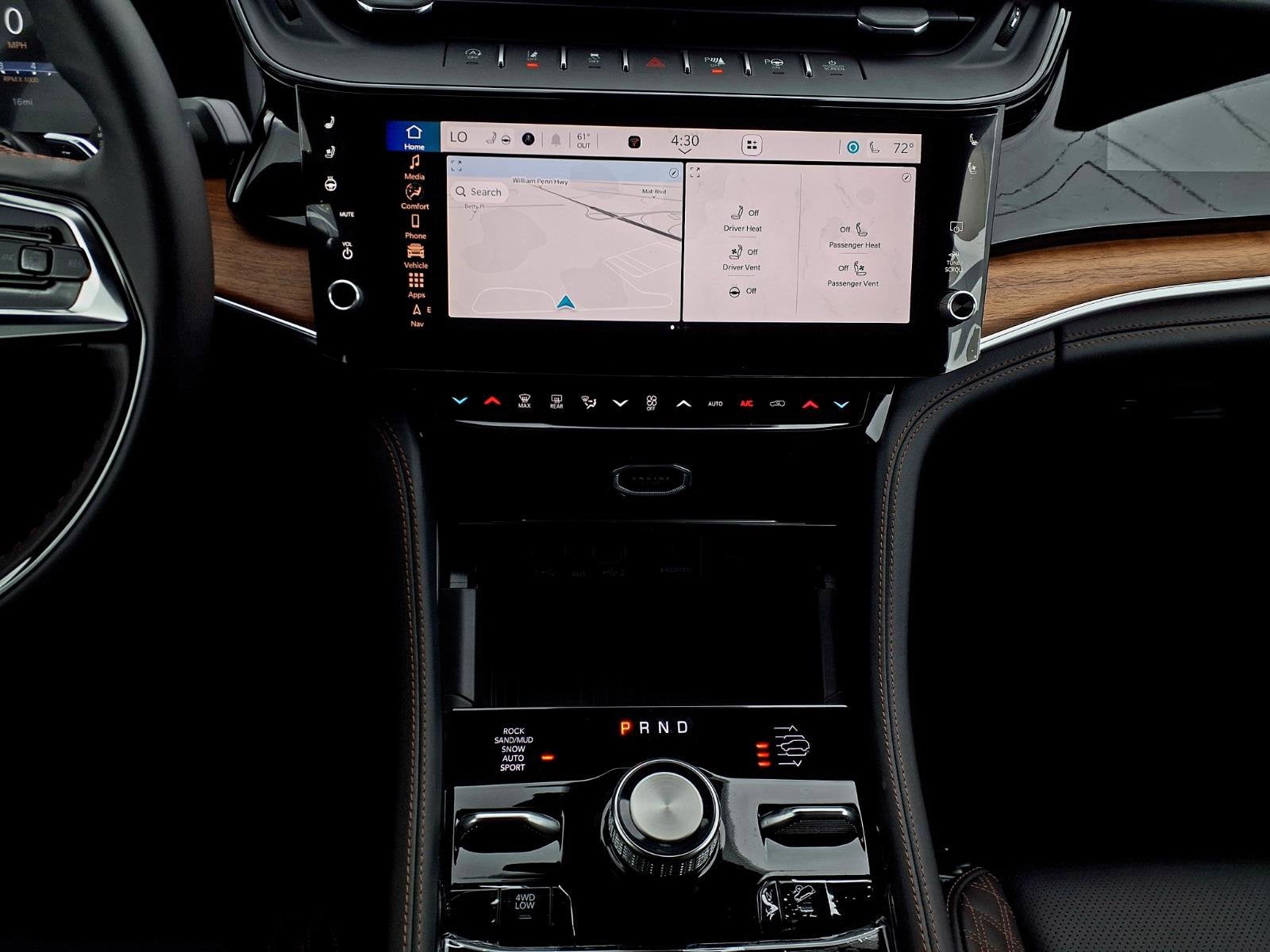 2026 Jeep Grand Cherokee Summit