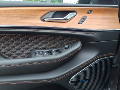 2026 Jeep Grand Cherokee Summit