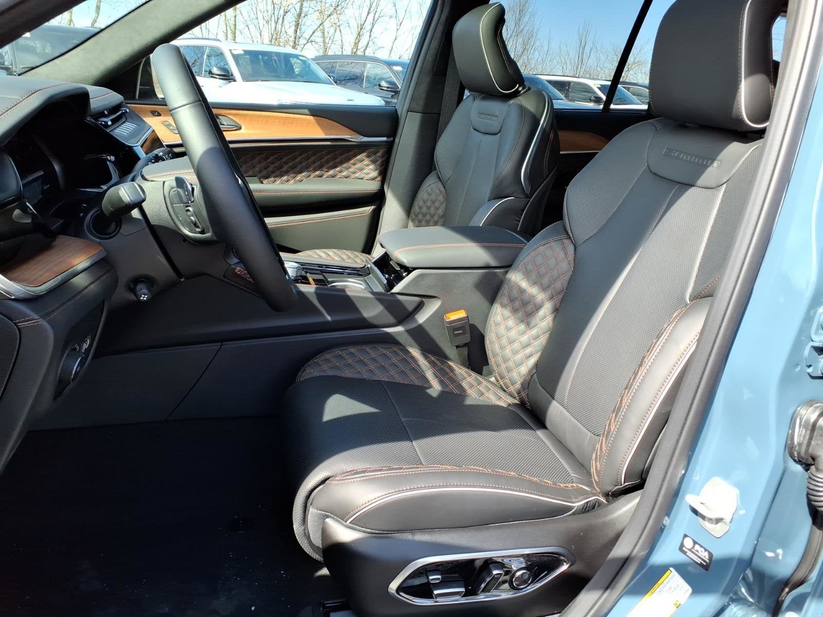 2026 Jeep Grand Cherokee Summit