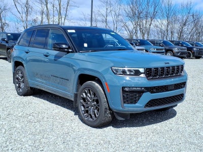 2026 Jeep Grand Cherokee Summit