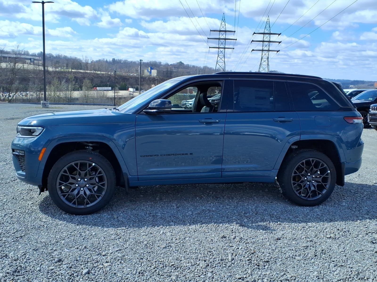 2026 Jeep Grand Cherokee Summit