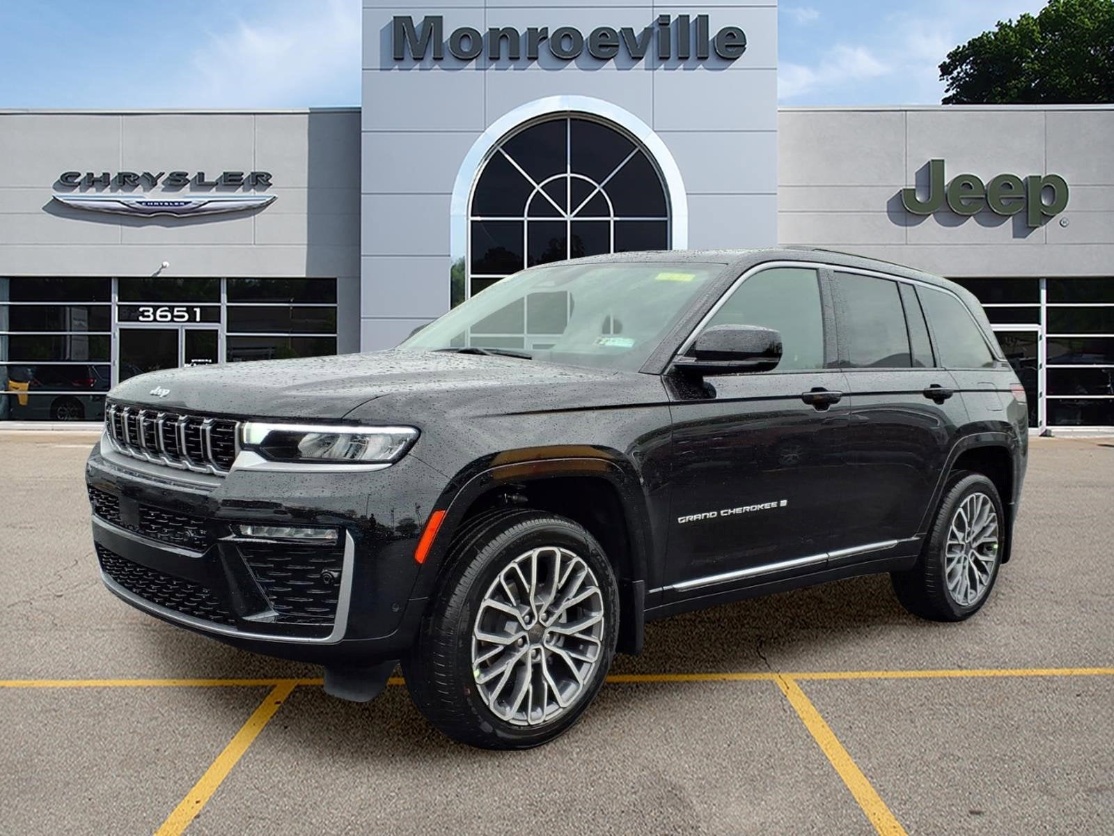 2026 Jeep Grand Cherokee Summit