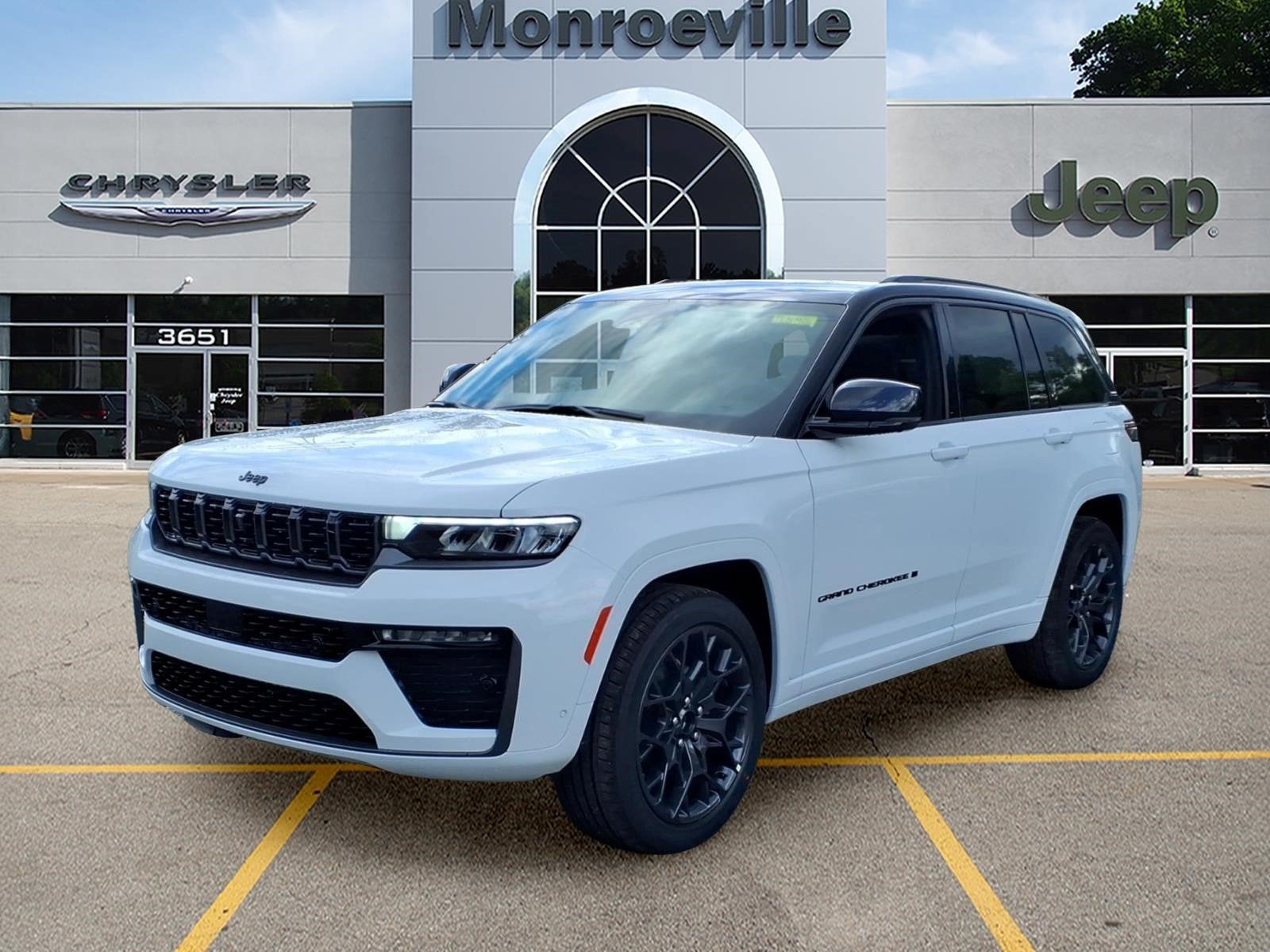 2026 Jeep Grand Cherokee Summit
