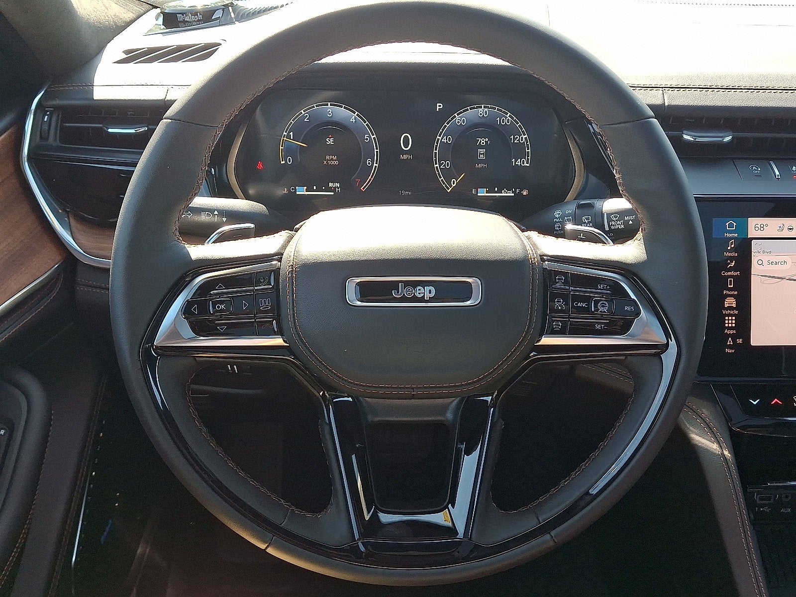 2027 Jeep Grand Cherokee Summit