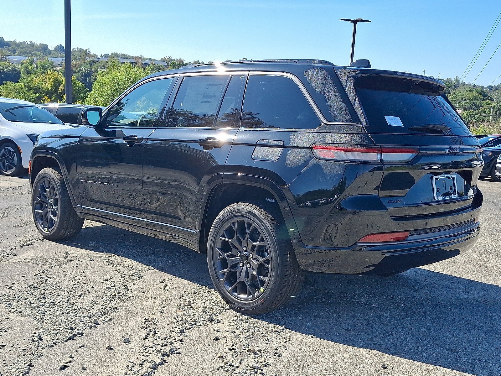 2027 Jeep Grand Cherokee Summit