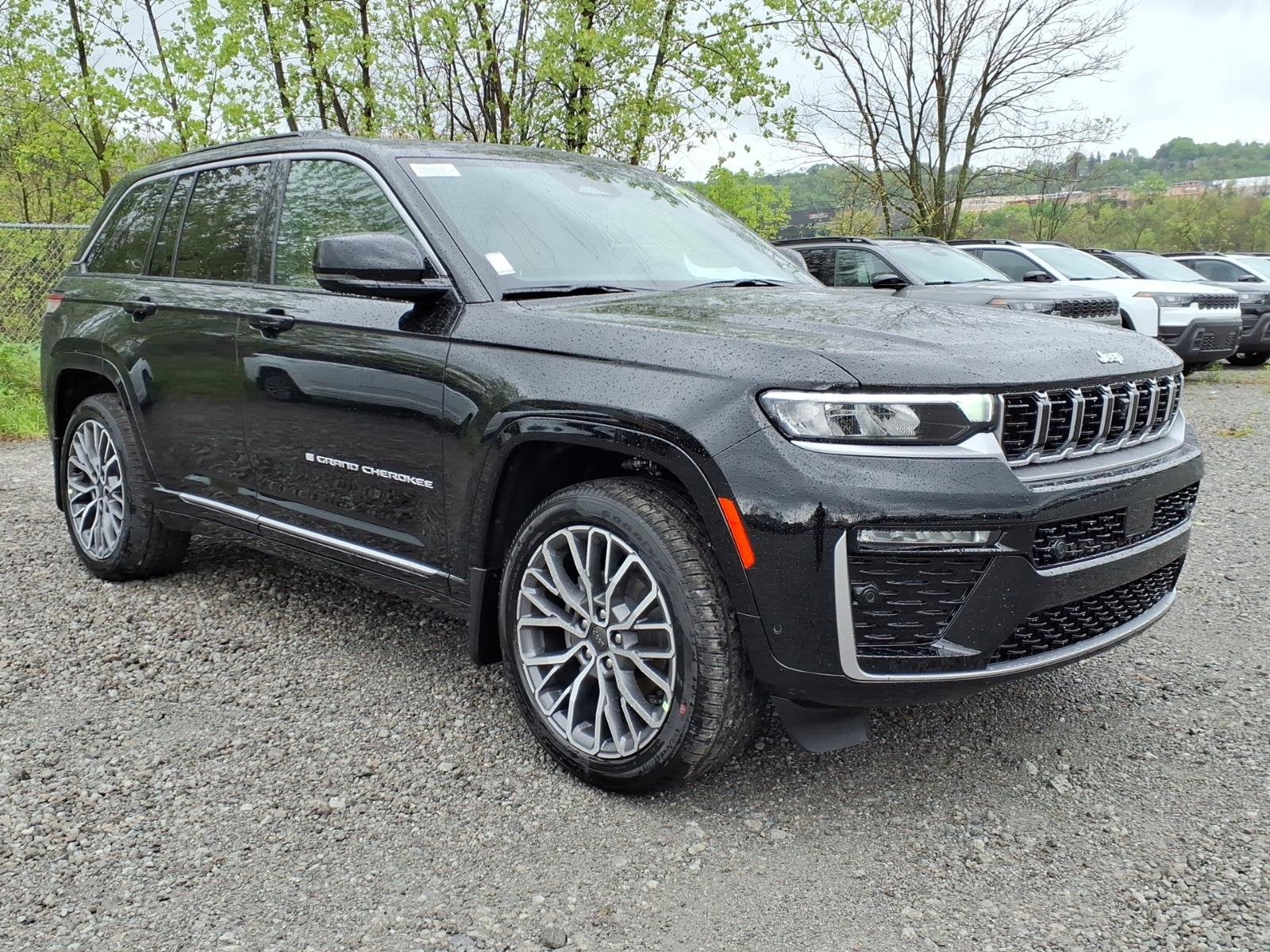 2026 Jeep Grand Cherokee Summit
